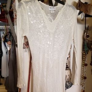 Free People Tops - Long offwhite cotton top with sequins and beads Free People Tops - Long offwhite cotton top with sequins and beads